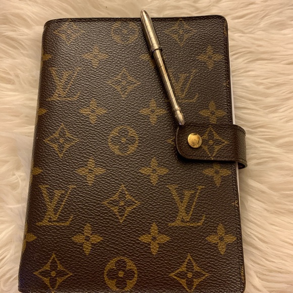 Louis Vuitton Agenda Pen Reviewed